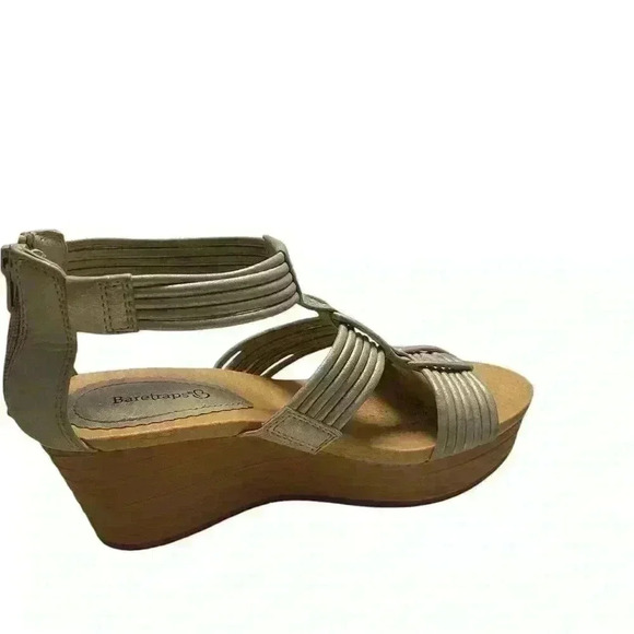 Baretraps Keisha Wedge Sandals Gold Faux Leather Size 7.5 - Picture 7 of 8